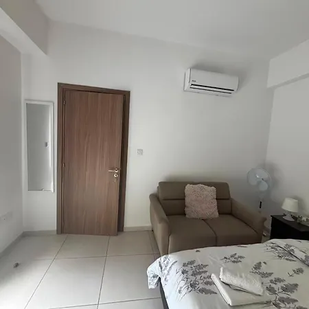 1 Bedroom Flat Near Finikoudes