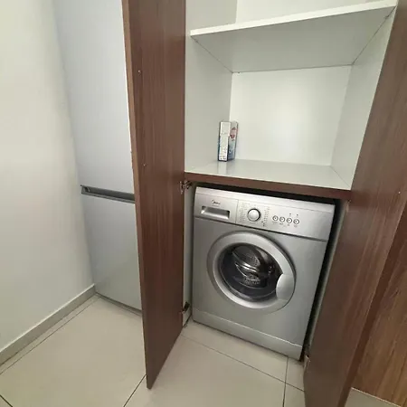 1 Bedroom Flat Near Finikoudes Apartament Larnaca